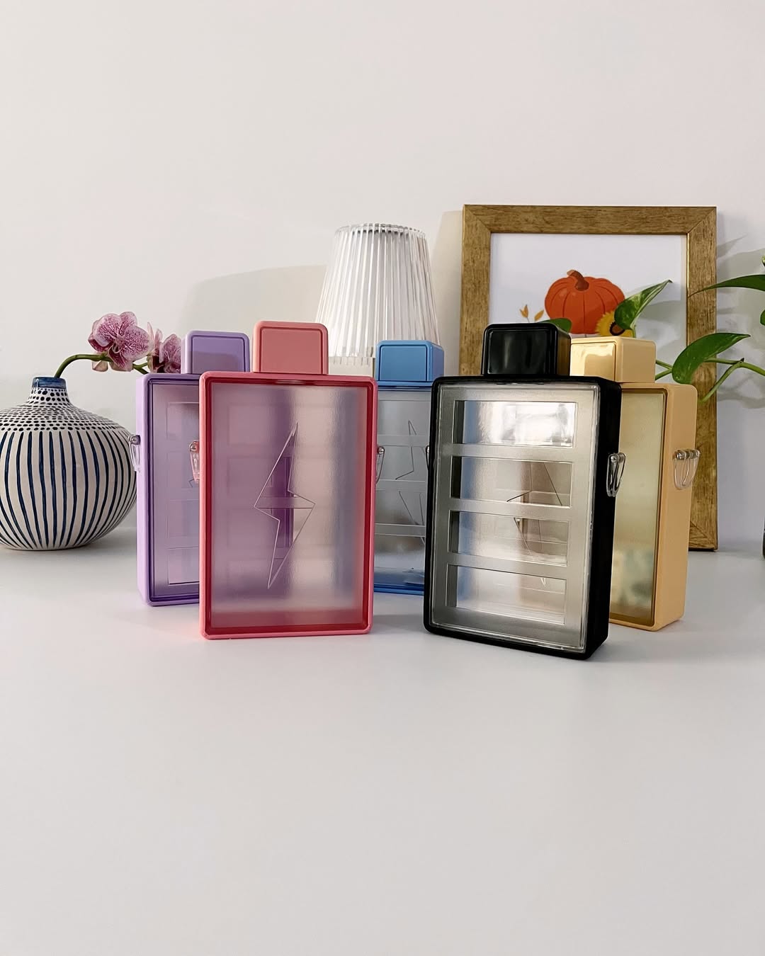 قمقمه کتابی